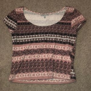 🌺Cute Crop Top!!🌺